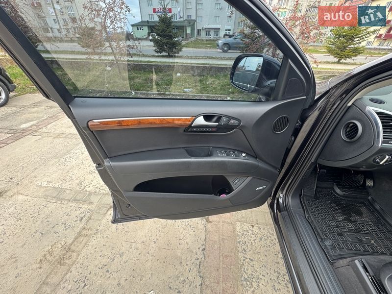 Позашляховик / Кросовер Audi Q7 2014 в Самборі фото 11 Позашляховик / Кросовер Audi Q7 2014 в Самборі