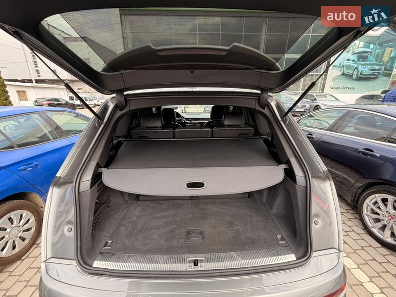 Позашляховик / Кросовер Audi Q7 2017 в Львові фото 20 Позашляховик / Кросовер Audi Q7 2017 в Львові
