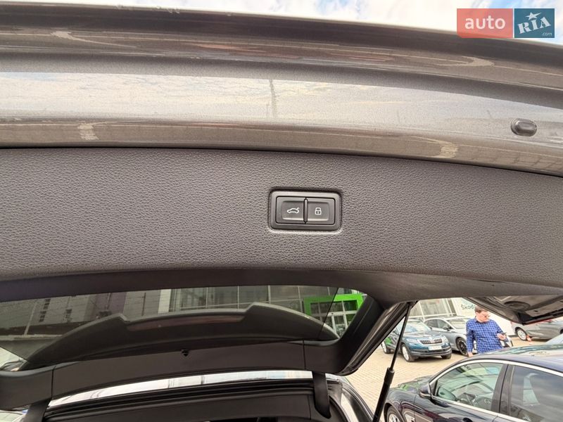 Позашляховик / Кросовер Audi Q7 2017 в Львові фото 21 Позашляховик / Кросовер Audi Q7 2017 в Львові