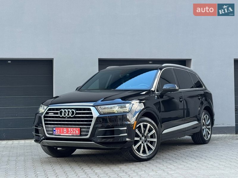 Внедорожник / Кроссовер Audi Q7 2017 в Тернополе