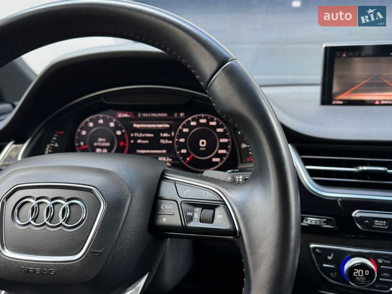 Внедорожник / Кроссовер Audi Q7 2017 в Тернополе