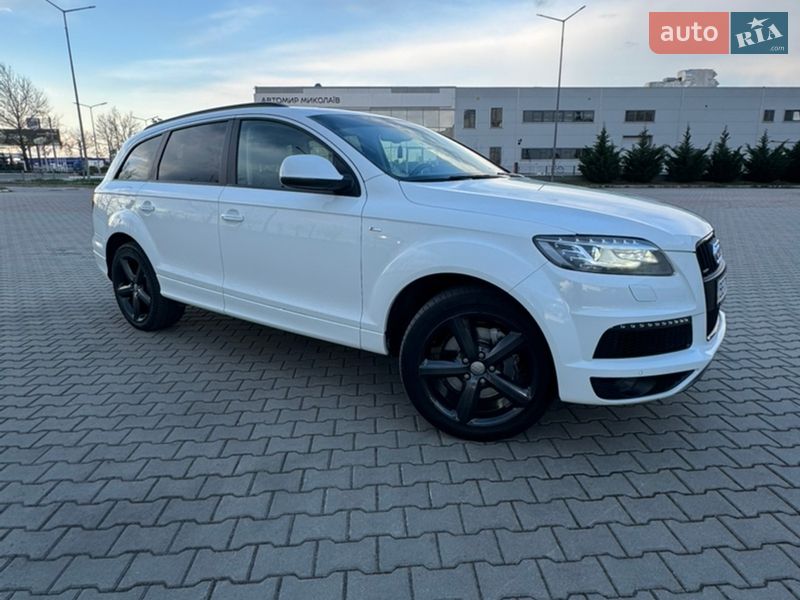 Позашляховик / Кросовер Audi Q7 2013 в Миколаєві