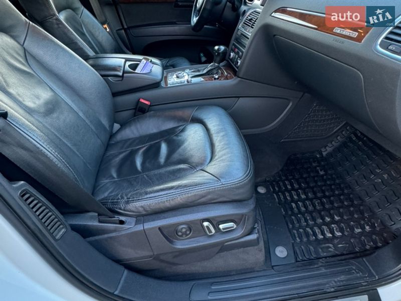Позашляховик / Кросовер Audi Q7 2013 в Миколаєві