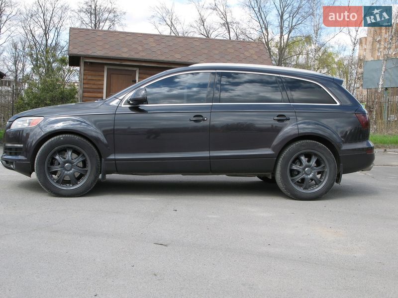 Позашляховик / Кросовер Audi Q7 2007 в Кам'янець-Подільському