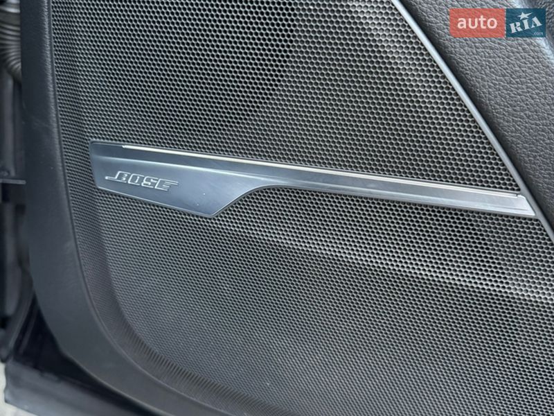 Позашляховик / Кросовер Audi Q7 2016 в Дніпрі фото 24 Позашляховик / Кросовер Audi Q7 2016 в Дніпрі