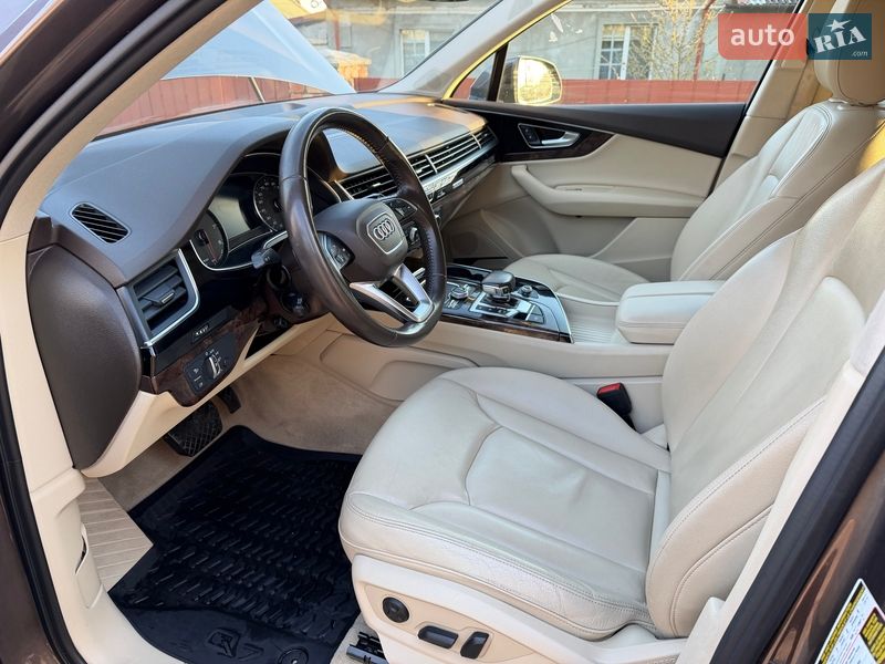 Позашляховик / Кросовер Audi Q7 2018 в Володимирі фото 50 Позашляховик / Кросовер Audi Q7 2018 в Володимирі