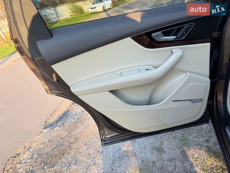 Позашляховик / Кросовер Audi Q7 2018 в Володимирі фото 78 Позашляховик / Кросовер Audi Q7 2018 в Володимирі