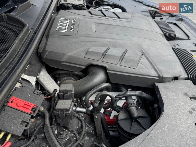 Позашляховик / Кросовер Audi Q7 2018 в Києві