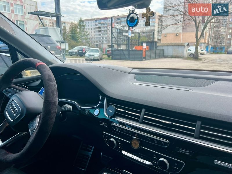 Внедорожник / Кроссовер Audi Q7 2015 в Сумах