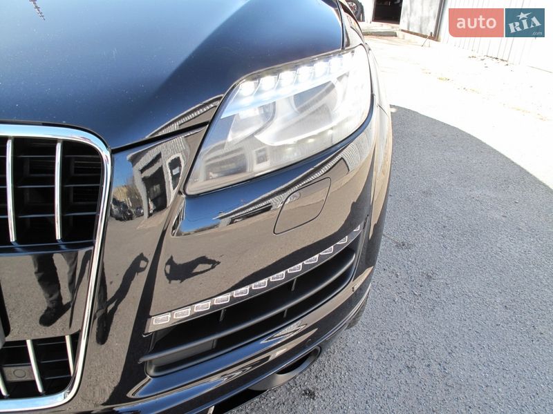 Позашляховик / Кросовер Audi Q7 2014 в Києві фото 16 Позашляховик / Кросовер Audi Q7 2014 в Києві