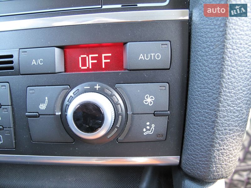 Позашляховик / Кросовер Audi Q7 2014 в Києві фото 101 Позашляховик / Кросовер Audi Q7 2014 в Києві