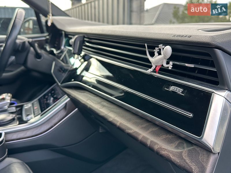 Позашляховик / Кросовер Audi Q7 2019 в Луцьку