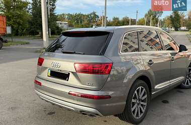 Позашляховик / Кросовер Audi Q7 2017 в Харкові