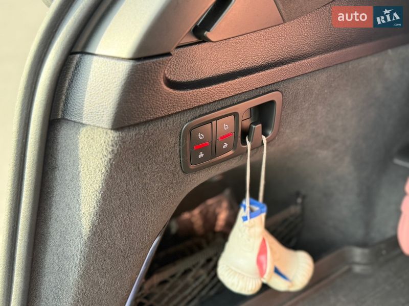 Позашляховик / Кросовер Audi Q7 2017 в Харкові