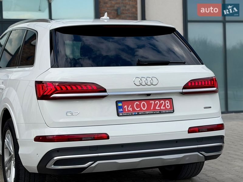 Внедорожник / Кроссовер Audi Q7 2019 в Тернополе