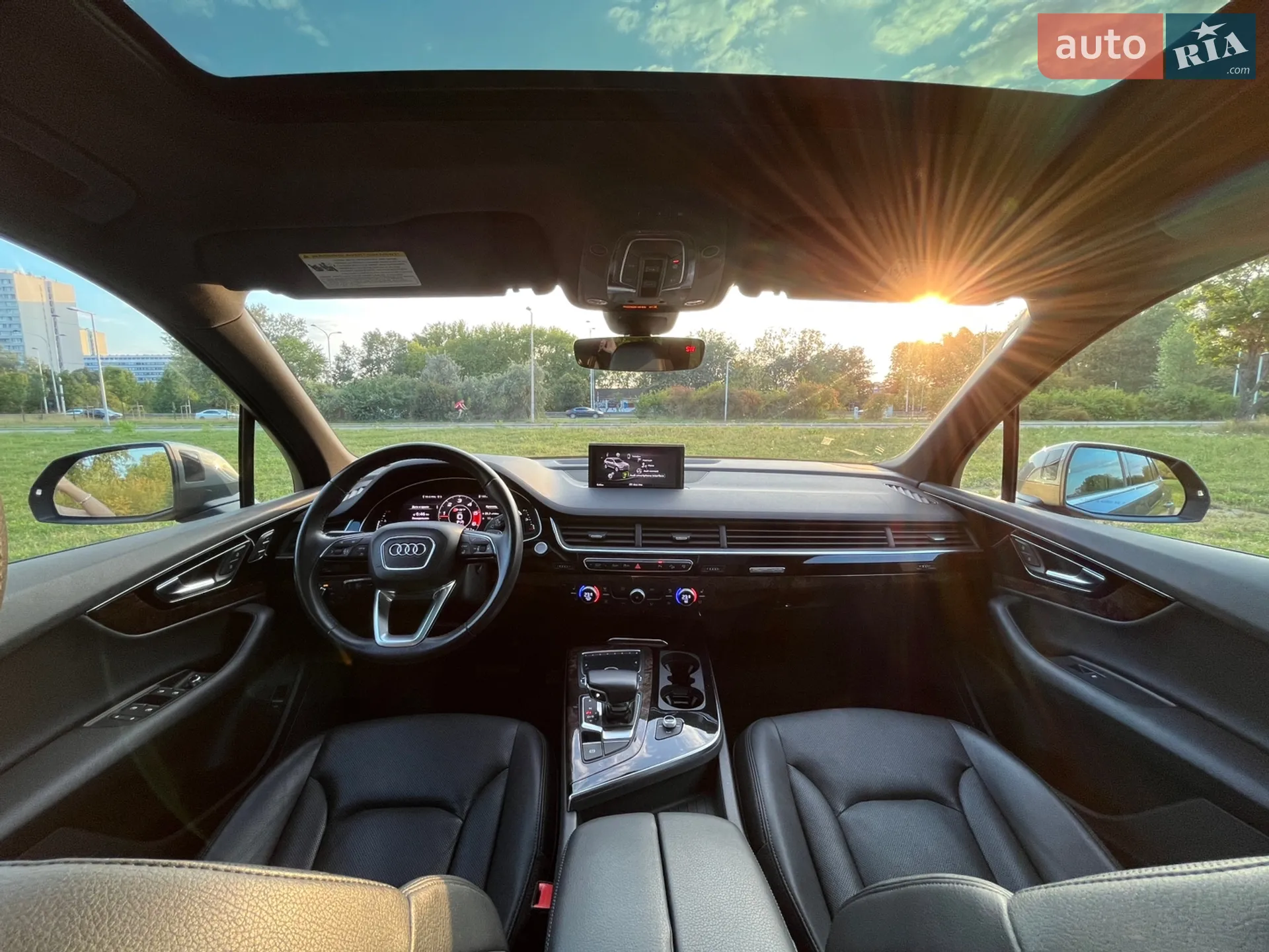 2017 Audi Q7 - мініатюра 10