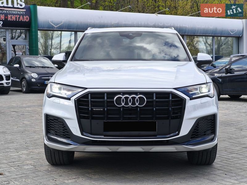 Внедорожник / Кроссовер Audi Q7 2019 в Днепре фото 3 Внедорожник / Кроссовер Audi Q7 2019 в Днепре