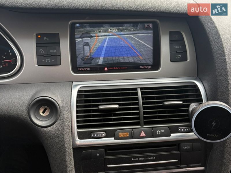 Позашляховик / Кросовер Audi Q7 2015 в Самборі