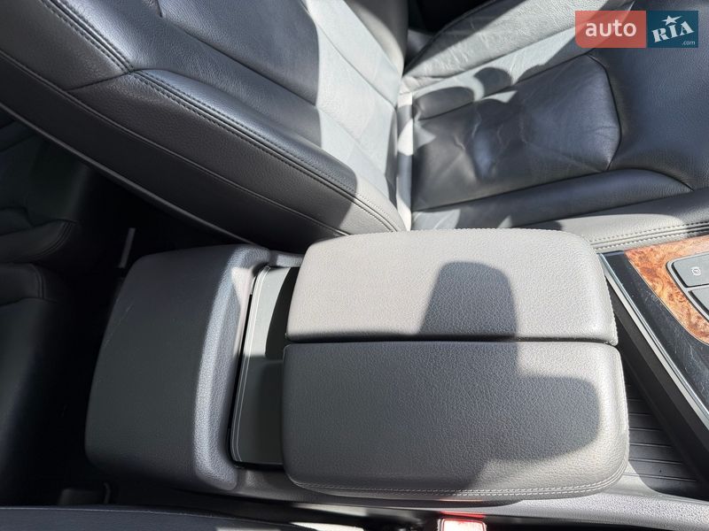 Позашляховик / Кросовер Audi Q7 2017 в Вінниці