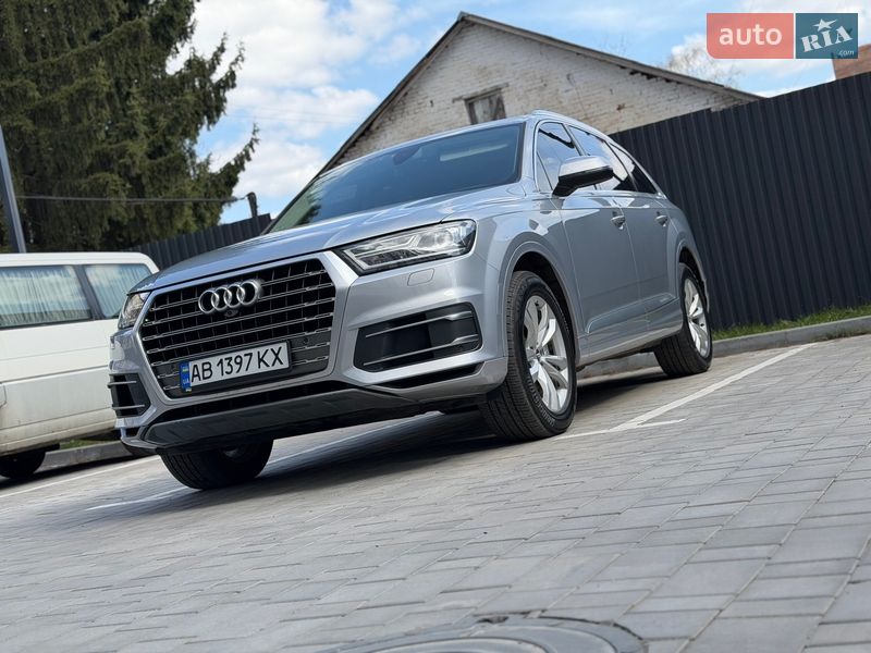 Позашляховик / Кросовер Audi Q7 2017 в Вінниці