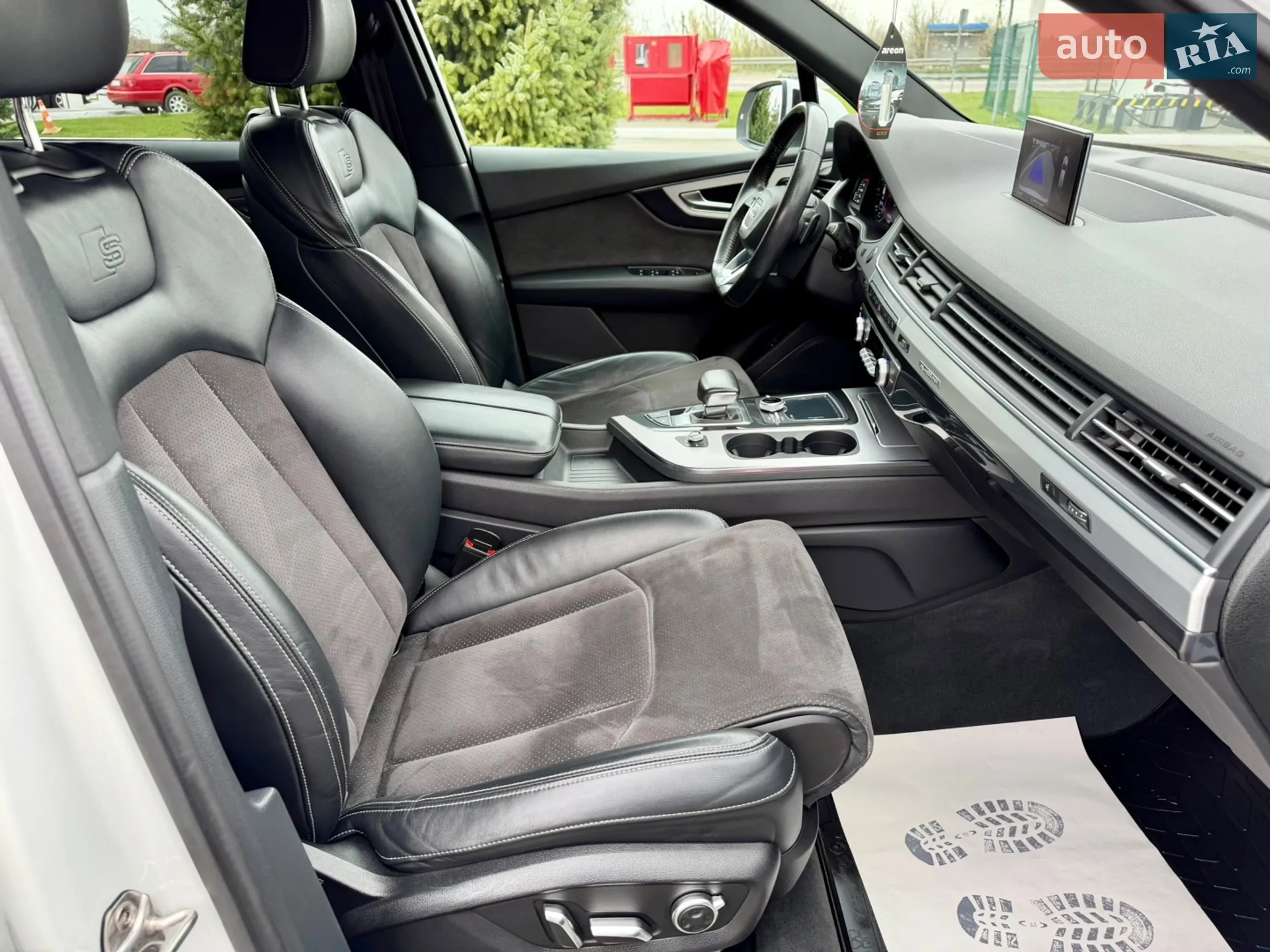 2017 Audi Q7 - мініатюра 20