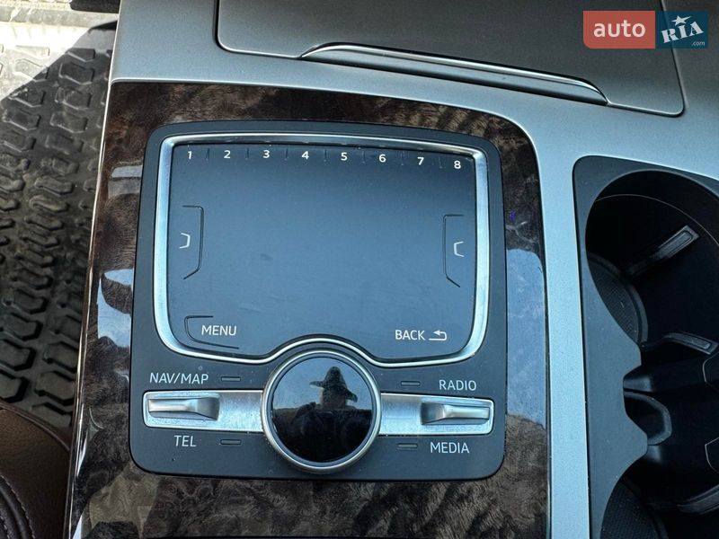 Позашляховик / Кросовер Audi Q7 2017 в Києві