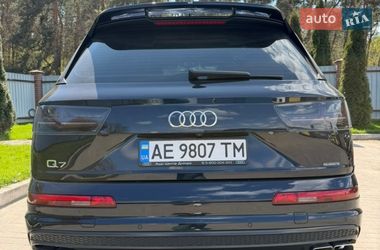 Внедорожник / Кроссовер Audi Q7 2016 в Краснограде