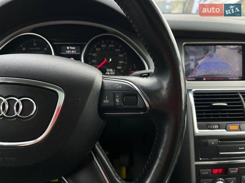 Внедорожник / Кроссовер Audi Q7 2014 в Черновцах