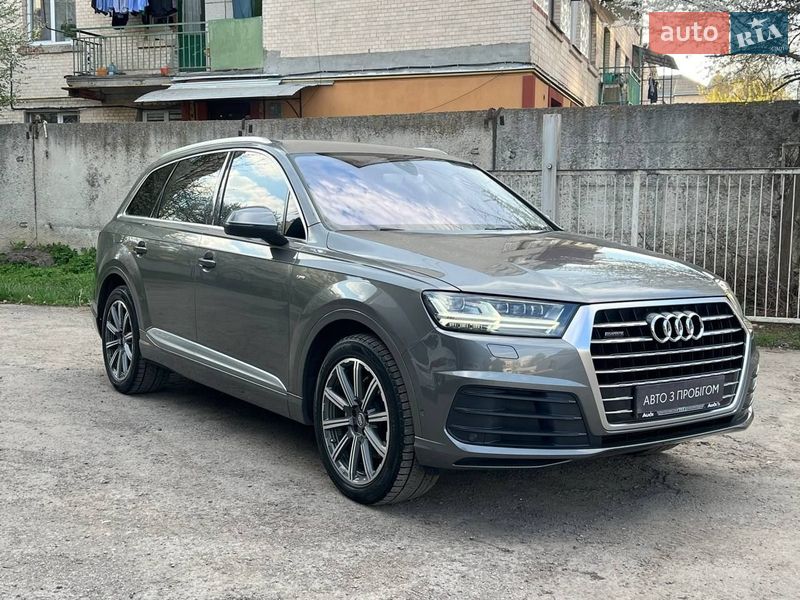 Audi Q7 2015