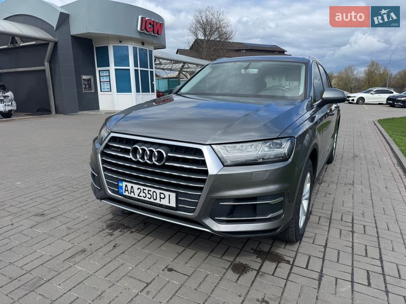 Audi Q7 2016
