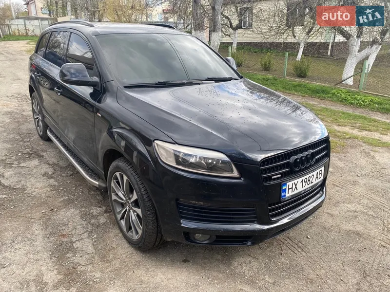 Audi Q7