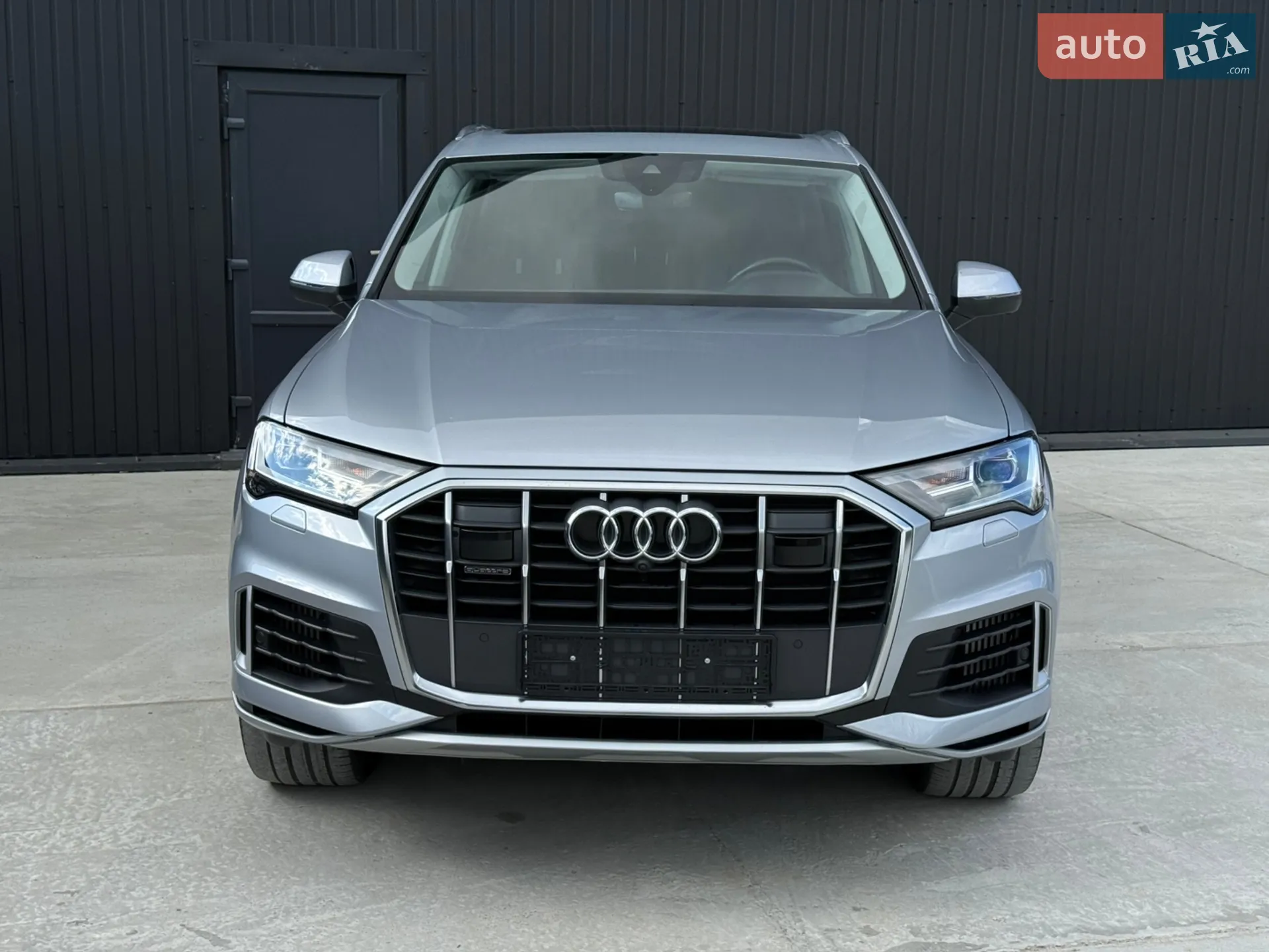 2022 Audi Q7 - фото 1
