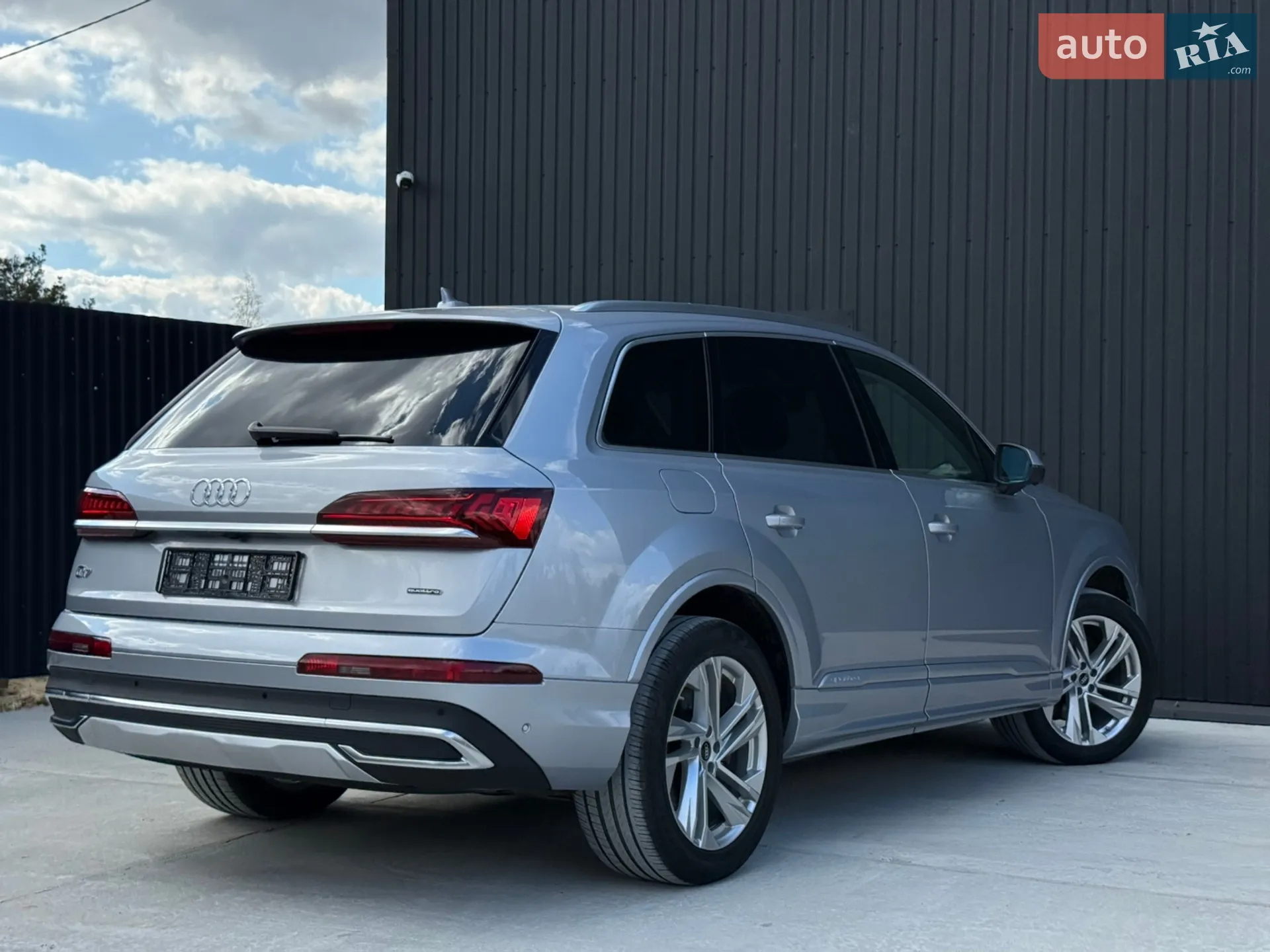 2022 Audi Q7 - мініатюра 13