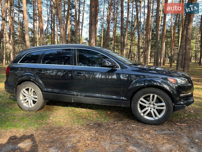 Позашляховик / Кросовер Audi Q7 2007 в Кропивницькому