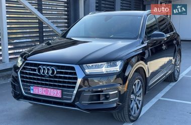 Позашляховик / Кросовер Audi Q7 2017 в Києві