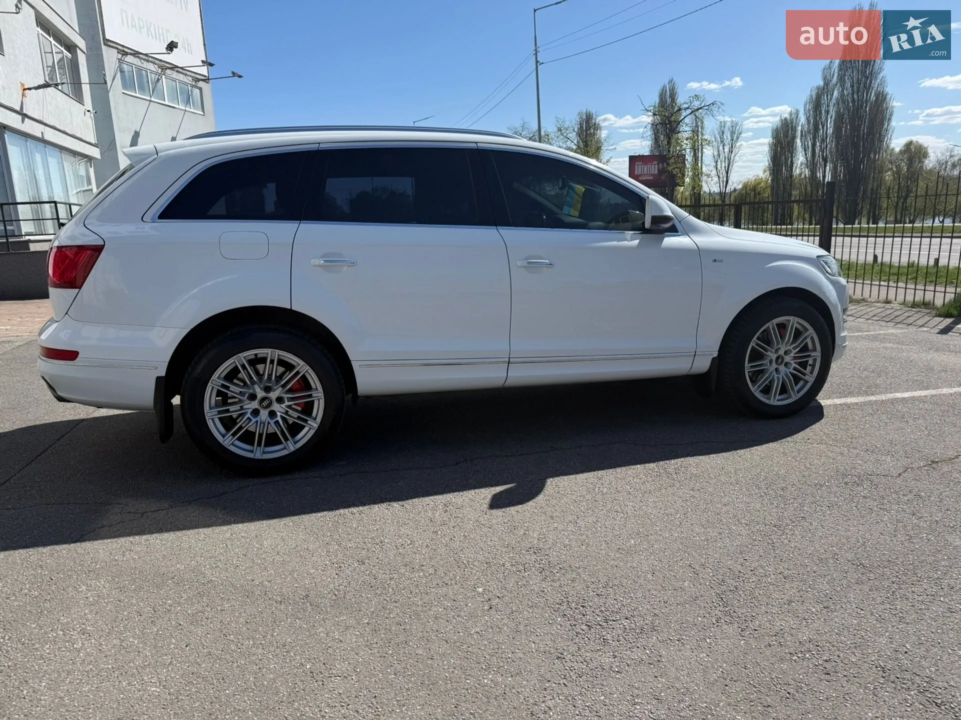 2011 Audi Q7 - мініатюра 10