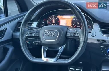Позашляховик / Кросовер Audi Q7 2017 в Києві