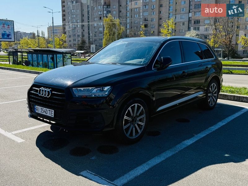Внедорожник / Кроссовер Audi Q7 2018 в Киеве