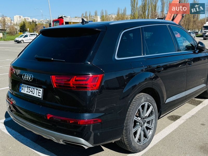 Внедорожник / Кроссовер Audi Q7 2018 в Киеве