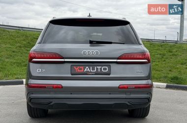 Внедорожник / Кроссовер Audi Q7 2020 в Киеве