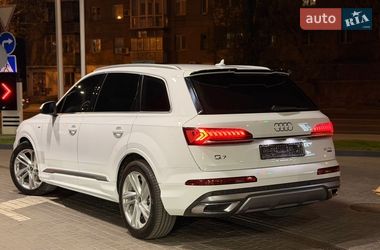 Внедорожник / Кроссовер Audi Q7 2021 в Одессе
