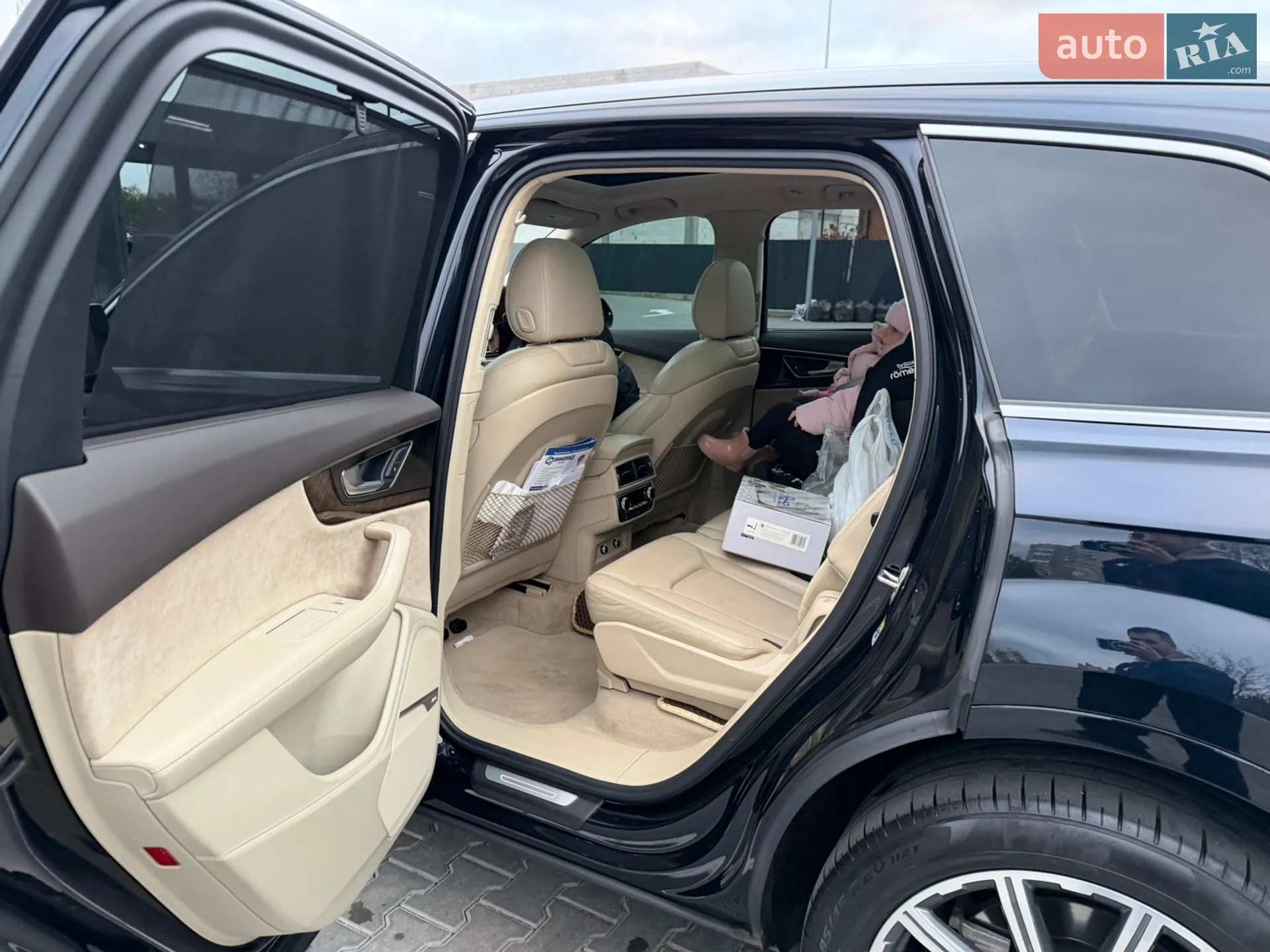 2017 Audi Q7 - мініатюра 14