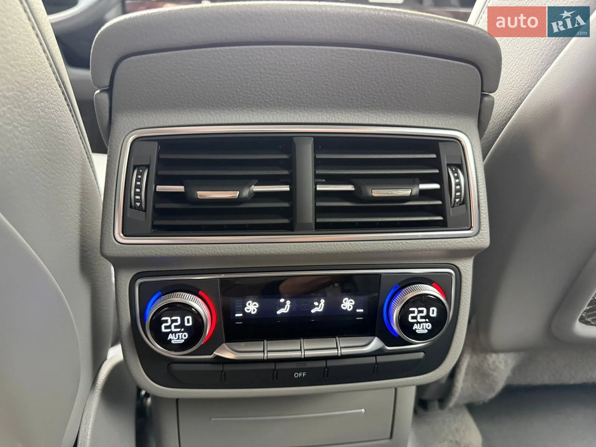 2015 Audi Q7 - мініатюра 19