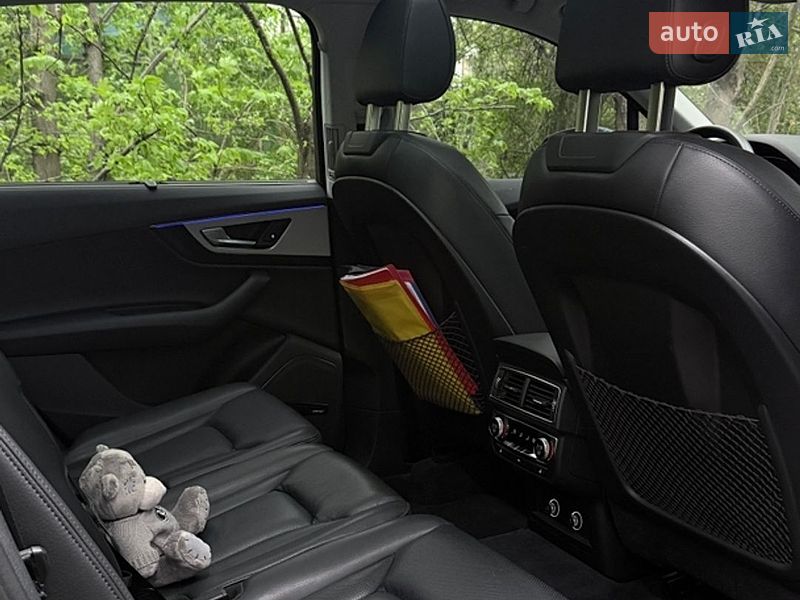 Позашляховик / Кросовер Audi Q7 2019 в Одесі