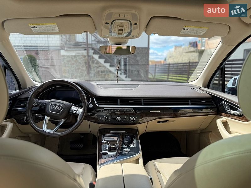Внедорожник / Кроссовер Audi Q7 2016 в Львове