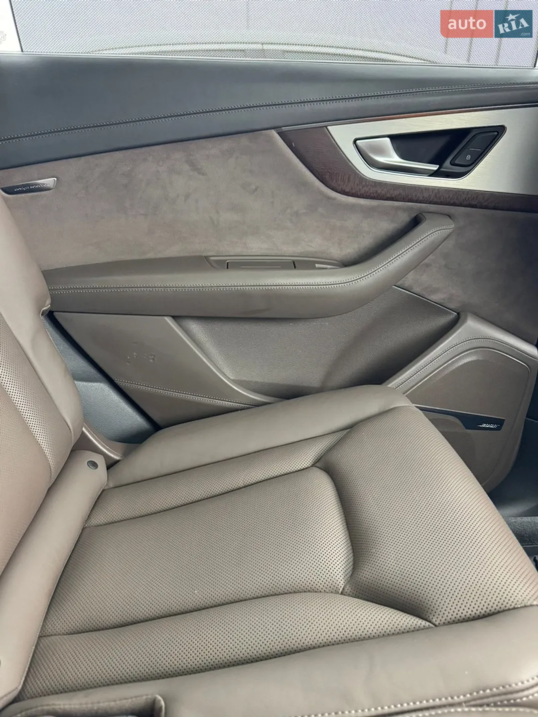 2018 Audi Q7 - мініатюра 15