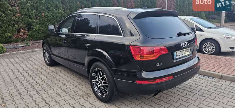 Позашляховик / Кросовер Audi Q7 2006 в Кривому Розі фото 7 Позашляховик / Кросовер Audi Q7 2006 в Кривому Розі