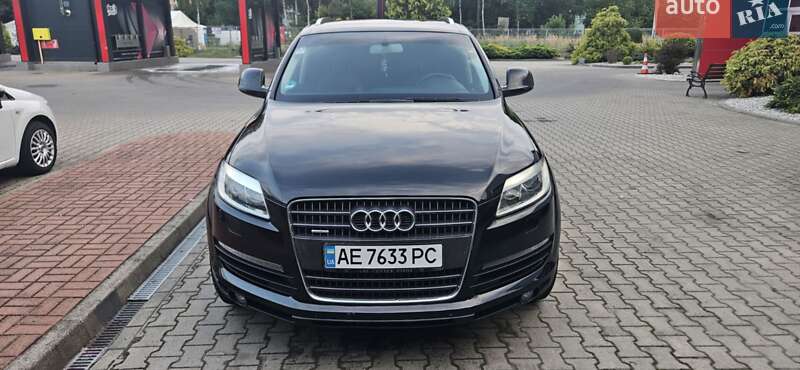 Позашляховик / Кросовер Audi Q7 2006 в Кривому Розі фото 3 Позашляховик / Кросовер Audi Q7 2006 в Кривому Розі