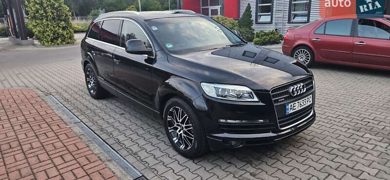 2006 Audi Q7, VIN WAUZZZ4LX7D055139:plate — фото 1 (autoria)