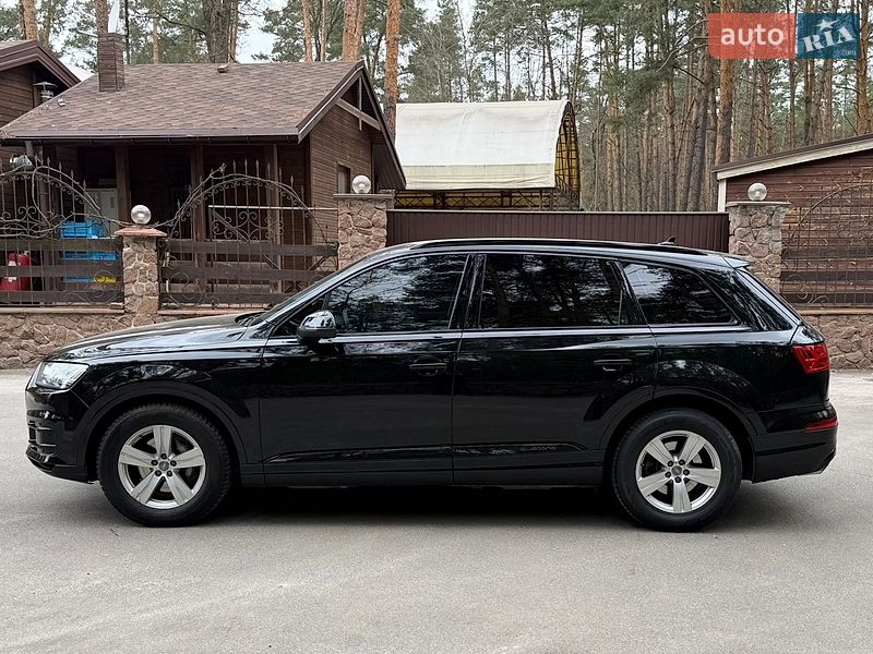 Внедорожник / Кроссовер Audi Q7 2018 в Киеве